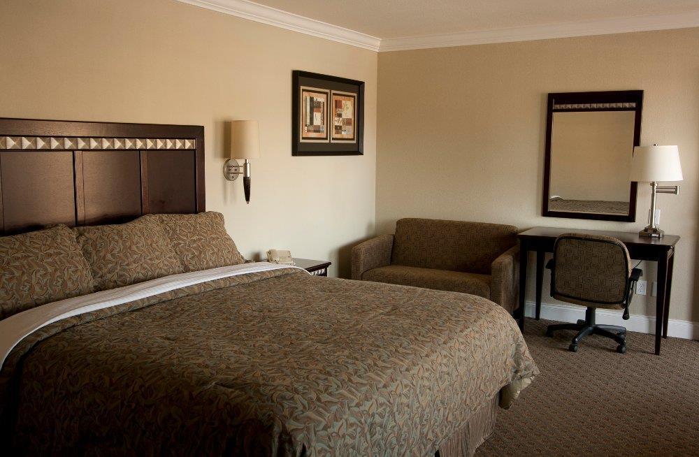 Vagabond Inn Whittier Kamer foto