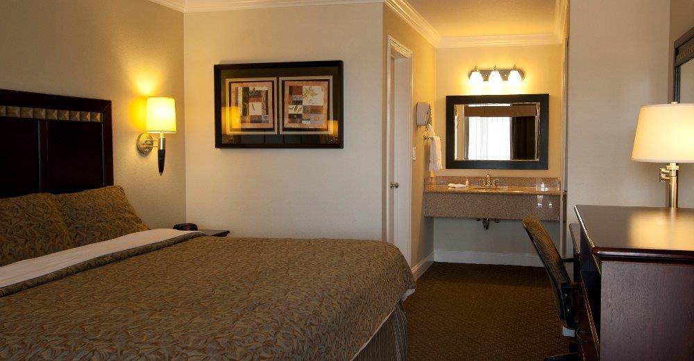 Vagabond Inn Whittier Kamer foto