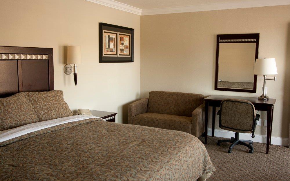 Vagabond Inn Whittier Kamer foto